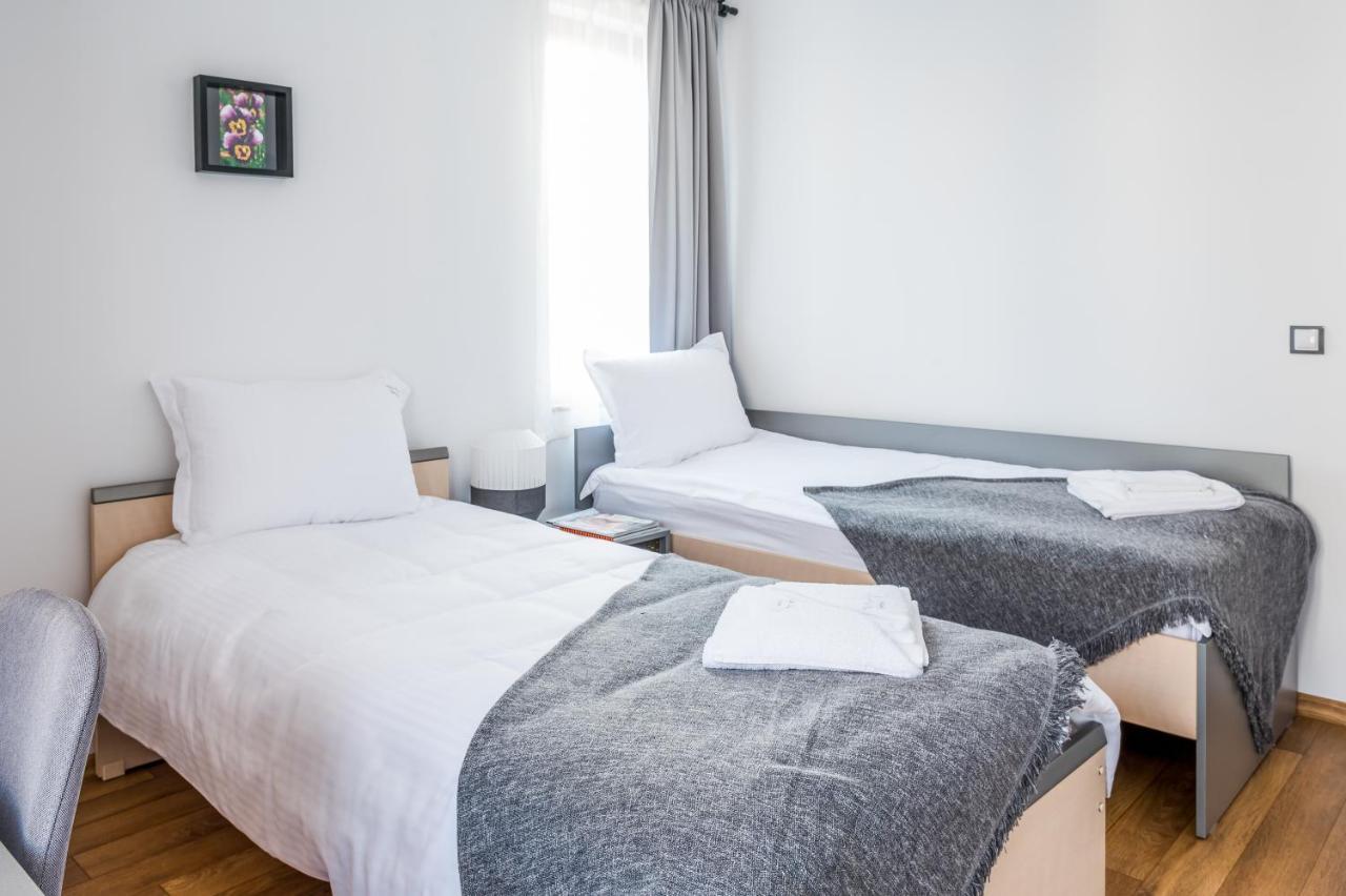 City View Apartment With 2 Bedrooms And Free Garage Yukarı Cuma Dış mekan fotoğraf